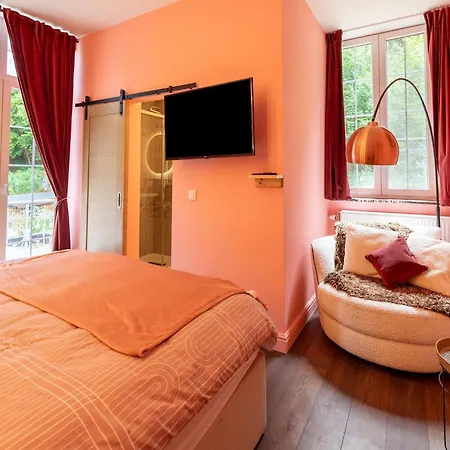 Luxurious With Heated Pool Villa