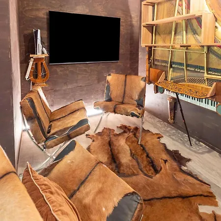 Luxurious With Heated Pool Le Pachis