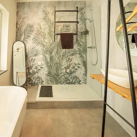 Villa Luxurious With Heated Pool Le Pachis