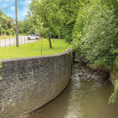 Luxurious With Heated Pool