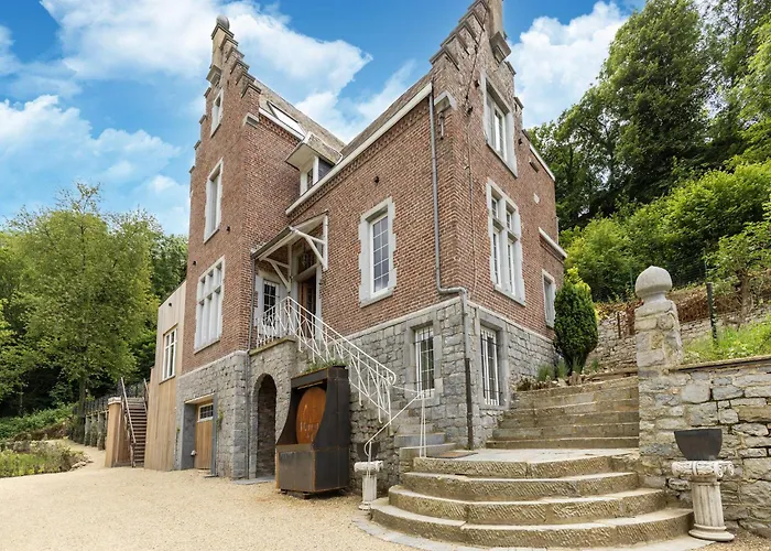 Luxurious With Heated Pool Le Pachis