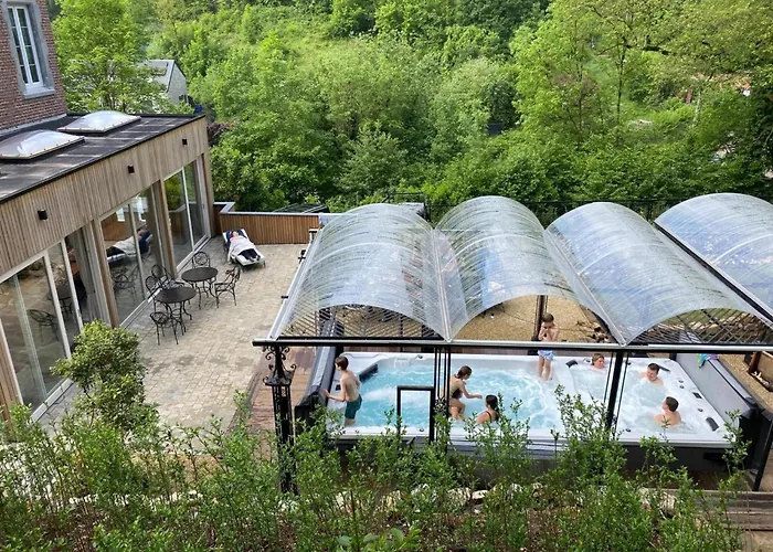 Luxurious With Heated Pool * Le Pachis