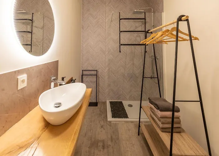 Luxurious With Heated Pool Villa Le Pachis